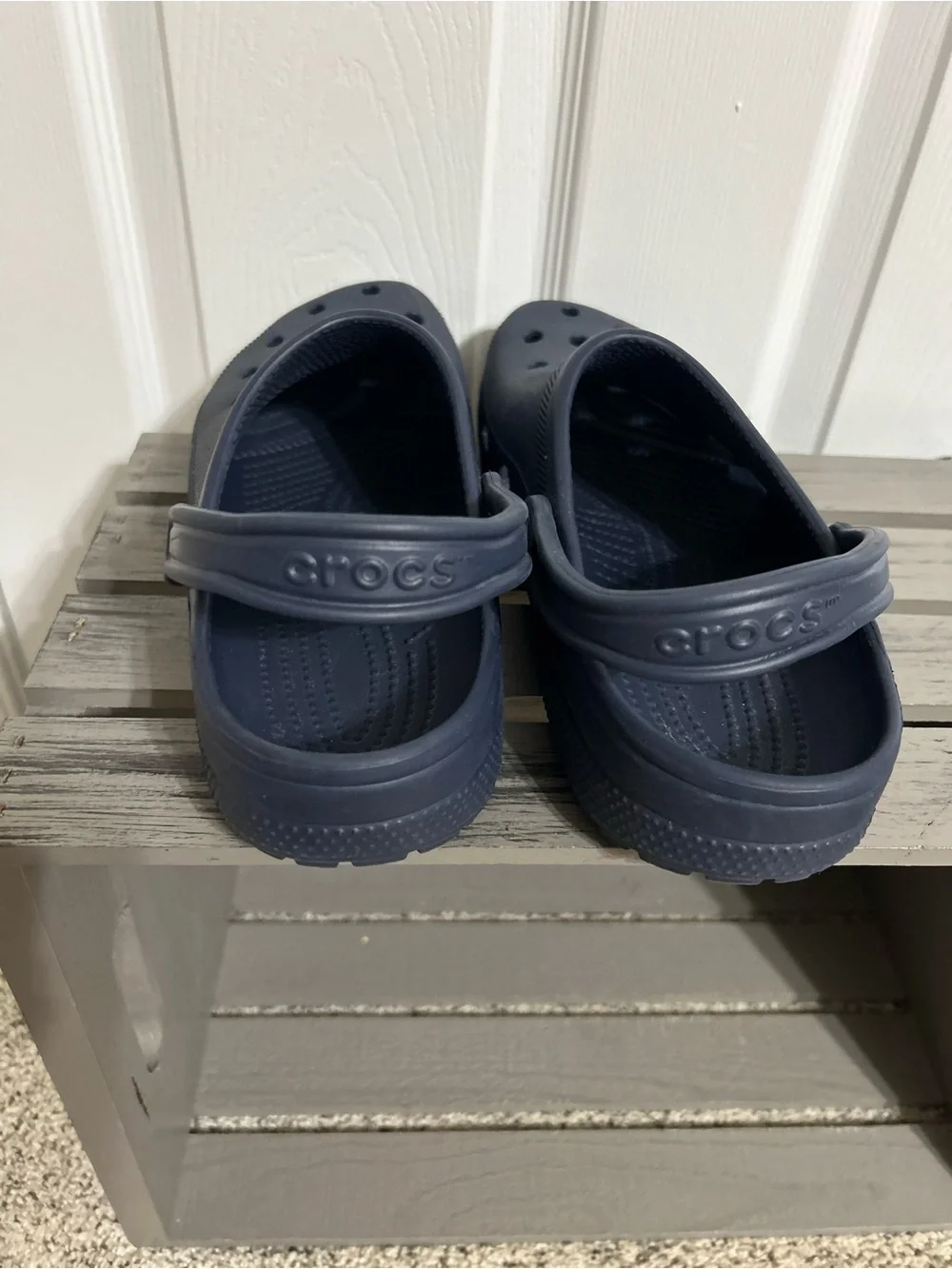 Navy Blue Men’s Crocs Classic Clogs Size 11 EUC